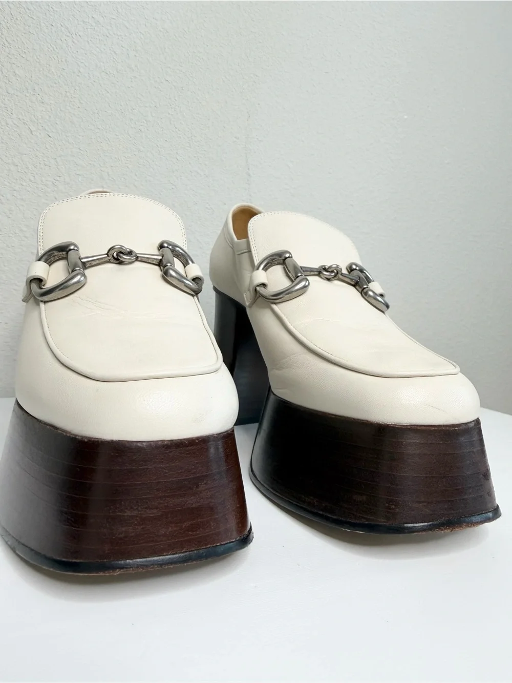 Gucci Malaga Kid Horsebit Platform Loafers In Mystic White / Ivory Size 37.5